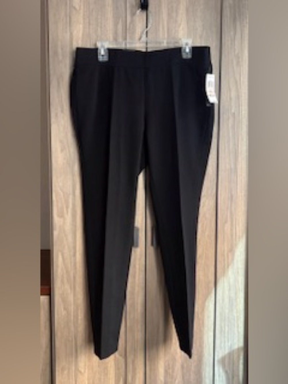 NWT! Inc. International Concepts Black Skinny Leg Pant | 14W